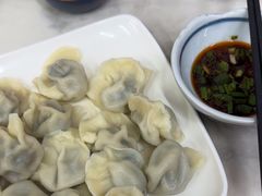 -孖妹上肉饺子馆