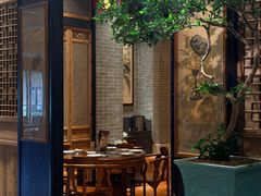 -龙悦湾酒家·八阵鱼生·渔人码头店