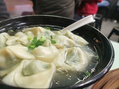 荠菜鲜肉馄饨-食惠里小笼包面馆(越秀店)