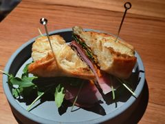 牛腹肉三明治-SHAN山(前滩太古里店)