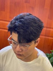 -米娜男士新国潮理发馆