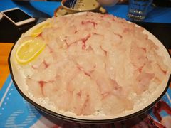 -臻鲜燕海鲜融合餐厅(金陵style店)