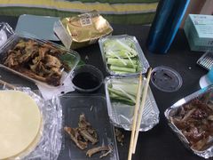 -三人行骨头王火锅(长寿店)