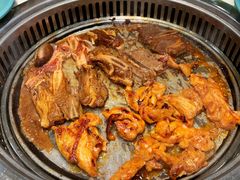 -九寸花汀烤肉海鲜自助(宽城万达店)