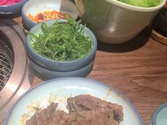 -明洞阿姨·韩式酱蟹烤肉·创意料理(三元桥店)