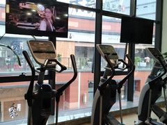 -豪逸健体(中骏广场店)