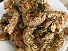 -覃记海鲜美食餐厅