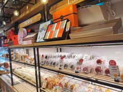 面包甜点陈列柜-罗森尼娜(德思勤店)