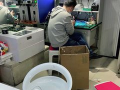 -百机汇精品二手手机维修(七宝店)