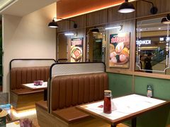 -鹅冠港式茶餐厅(来福士店)