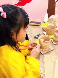 -泥娃娃DIY陶吧(易生活购物公园店)