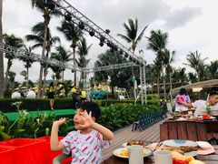 -渔家火锅·海鲜自助餐·演艺(亚龙湾天域酒店)
