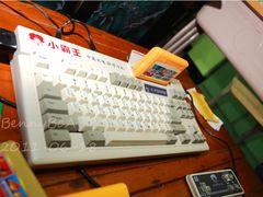 大堂-做了不起的80后