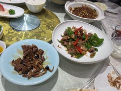 -金枝玉叶上海人家食府(三里河店)