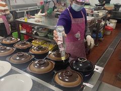 -容里煲仔饭(利丰北路店)