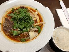 -成都你六姐·牛肉冒菜(城市集市合生汇店)