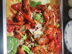 特色黄焖龙虾-京悦南门涮羊肉·羊蝎子火锅(田林路店)