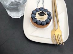 -UNI UNI(环亚凯瑟琳店)