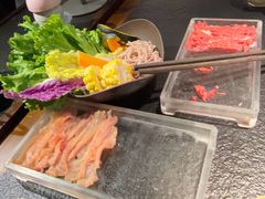 -菌自由丨野生菌火锅特色庭院餐厅(丽江古城店)