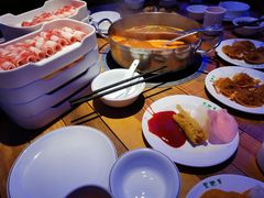 -蒙肥羊·酸汤潮牛·鲜牛肉火锅烤肉自助(岗顶店)