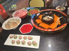 -三江两海老火锅(北京首店)