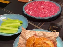 -老城鲜·小海鲜贝贝煲火锅(壹方城店)