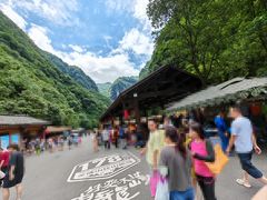 -重庆神龙峡漂流