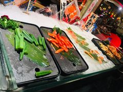 -四海一家自助餐(益田假日广场店)