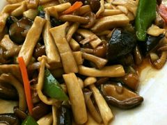 -添福来墨鱼饺子 · 海鲜东北菜(泡崖店)