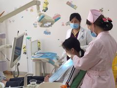 -赫尔森口腔·牙齿种植修复