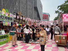 -虹桥艺术中心
