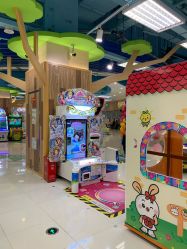 -莫莉幻想儿童乐园(郑州丹尼斯三天地店)