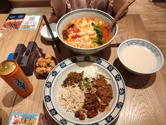 -刀小蛮半只鸡过桥米线(家乐福四元桥店)