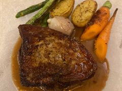 煎牛排配鹅肝-BONAZZA 意大利餐厅