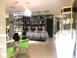 -比华利美容医院