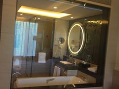 -广州花都皇冠假日酒店