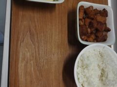 -老乡鸡(融科天地店)