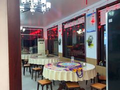 -天天向上素食餐厅(五台山店)