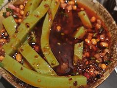 -野山舂·贵州现舂酸汤火锅(鸿通城店)