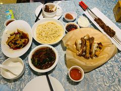 -巴扎美食·新疆菜·西域歌舞表演餐厅(新疆大厦店)