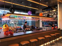 -星巴克臻选(上海合生汇1F店)