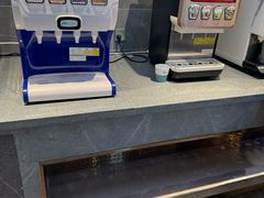 -遇上西雅图多融合海鲜自助餐厅(中房金谊广场店)