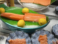 -金马门国际美食百汇(珞喻路店)