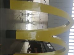 -麦当劳(鄂尔多斯机场店)