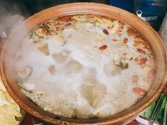 -威邵鸡煲(西华路总店)