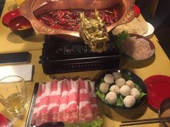 -江湖餐厅–重庆九宫格老火锅