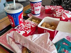 -塔斯汀中国汉堡(凯泽雅园店)