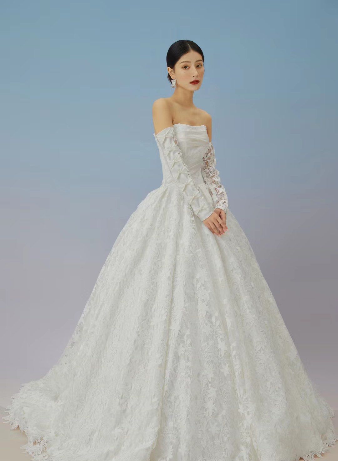 甜美少女风法式复古全蕾丝缎面婚纱无尽的夏