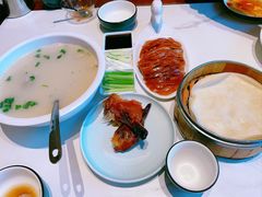 -梅利汴京烤鸭•开封豫菜地标店(东司门店)