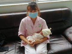 -田螺阿姨自营月嫂·育儿嫂(高新店)